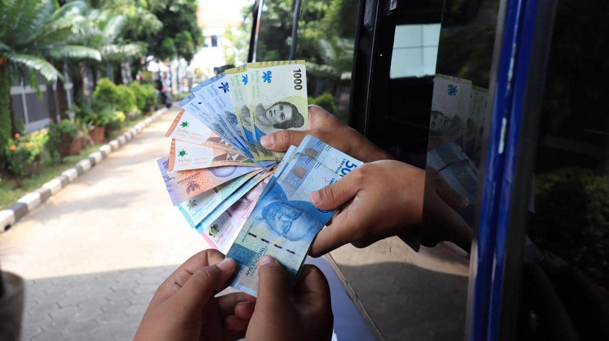 ilustrasi mata uang rupiah (vecteezy.com/Onyengradar .)